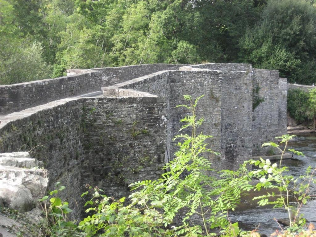Cae Y Rhedyn Annexe Hotel Crickhowell Buitenkant foto